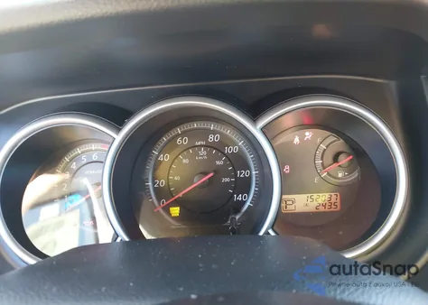 2010 Nissan Versa 1.8S z USA, uszkodzony, nr VIN 3N1BC1CPXAL452088